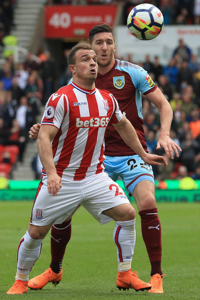 挺身而出 挺身而出